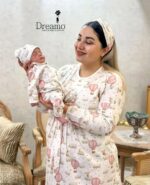 ست پیراهن بارداری،شیردهی و زایمان طرح بالن صورتی با سرهمی و کلاه
