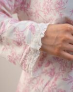 ست بلوز و شلوار کژوال (بدون هدبند/ تل) پنبه ارگانیک طرح فلورا (Flora) | برند دریمو - Image 4