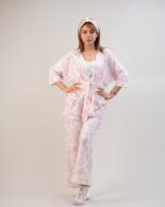 ست 3 تکه راحتی / بیمارستانی (بدون هدبند/ تل) پنبهٔ ارگانیک طرح فلورا (Flora) | برند دریمو