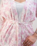 ست 3 تکه راحتی / بیمارستانی (بدون هدبند/ تل) پنبهٔ ارگانیک طرح فلورا (Flora) | برند دریمو - Image 3